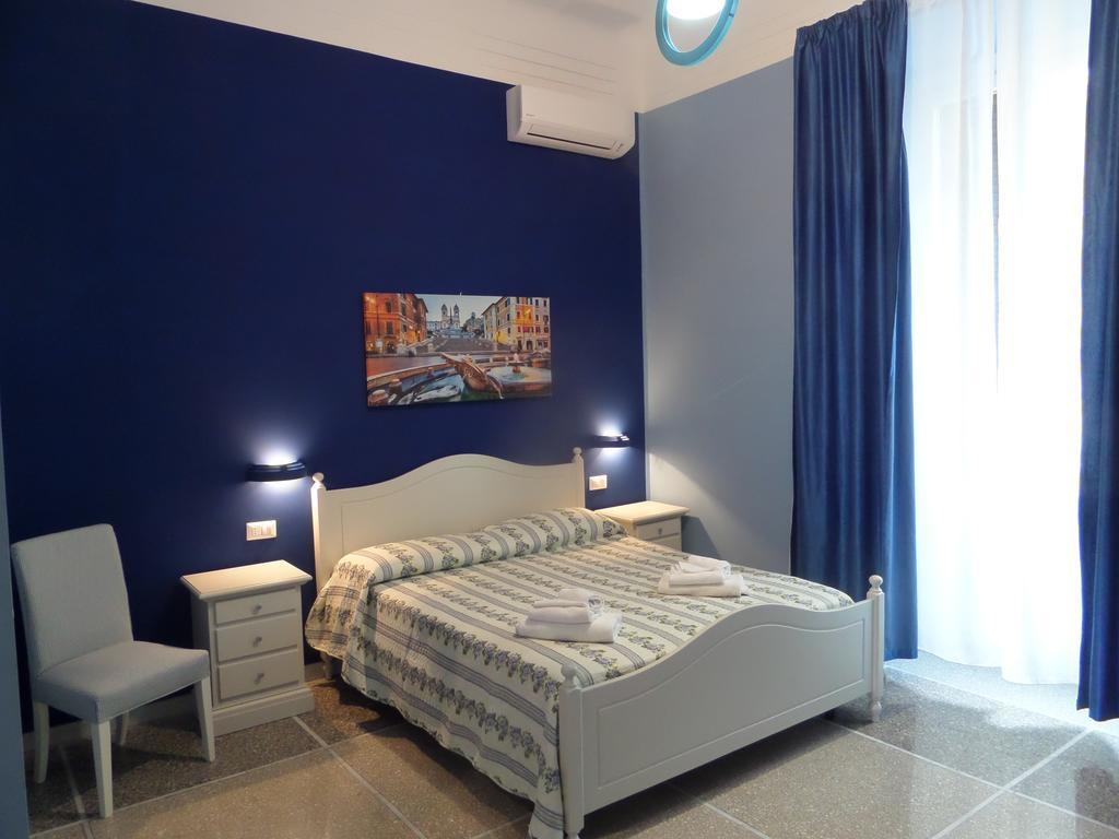 325 Rooms Ai Fori Rome Bagian luar foto